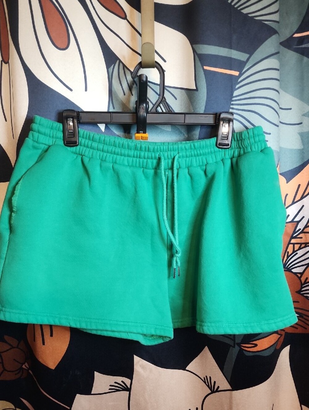 3-Pack Shorts — Floral White, Bright Green & Black - Picture 6 of 7